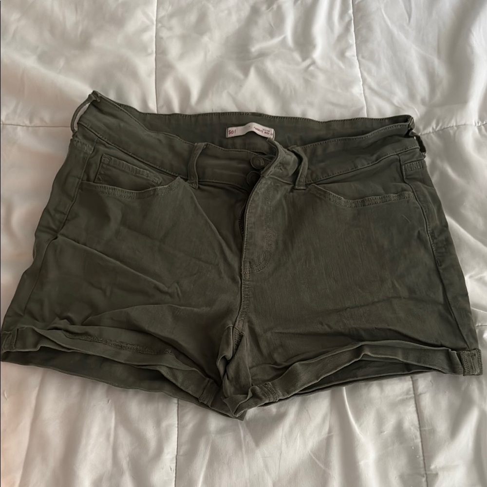 SO Green Jean Shorts Mid-Rise Fitted